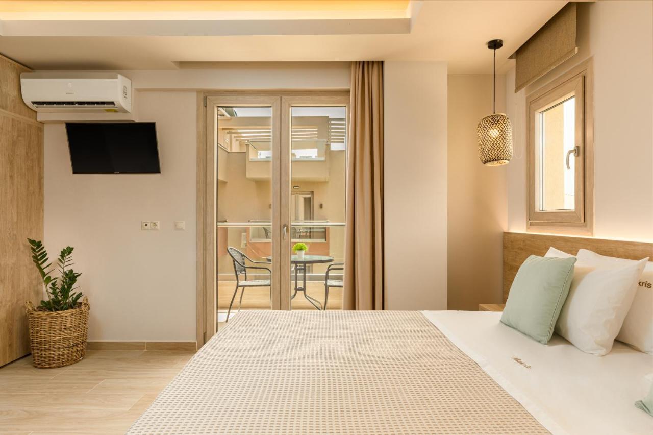 Makris Luxury Rooms Leptokaryá Exterior foto
