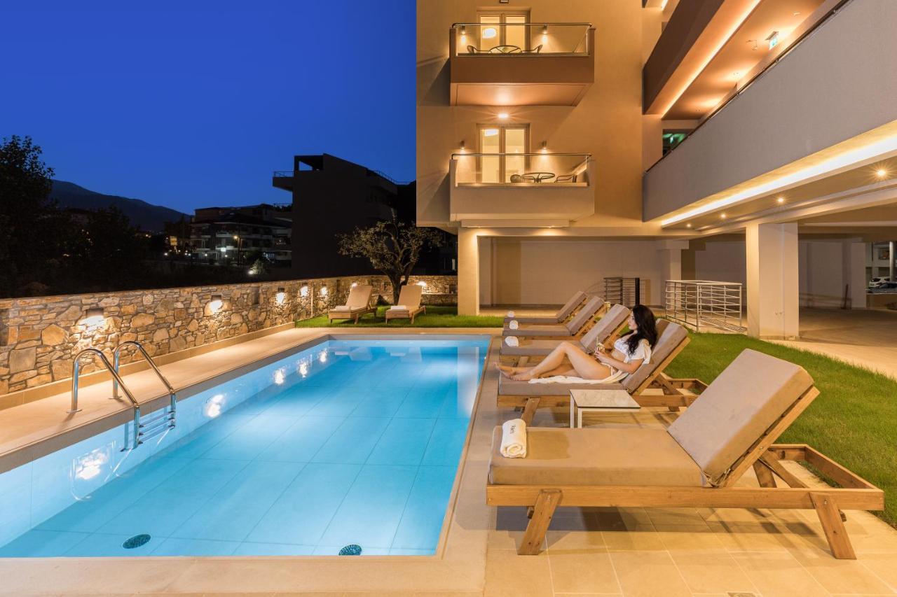 Makris Luxury Rooms Leptokaryá Exterior foto