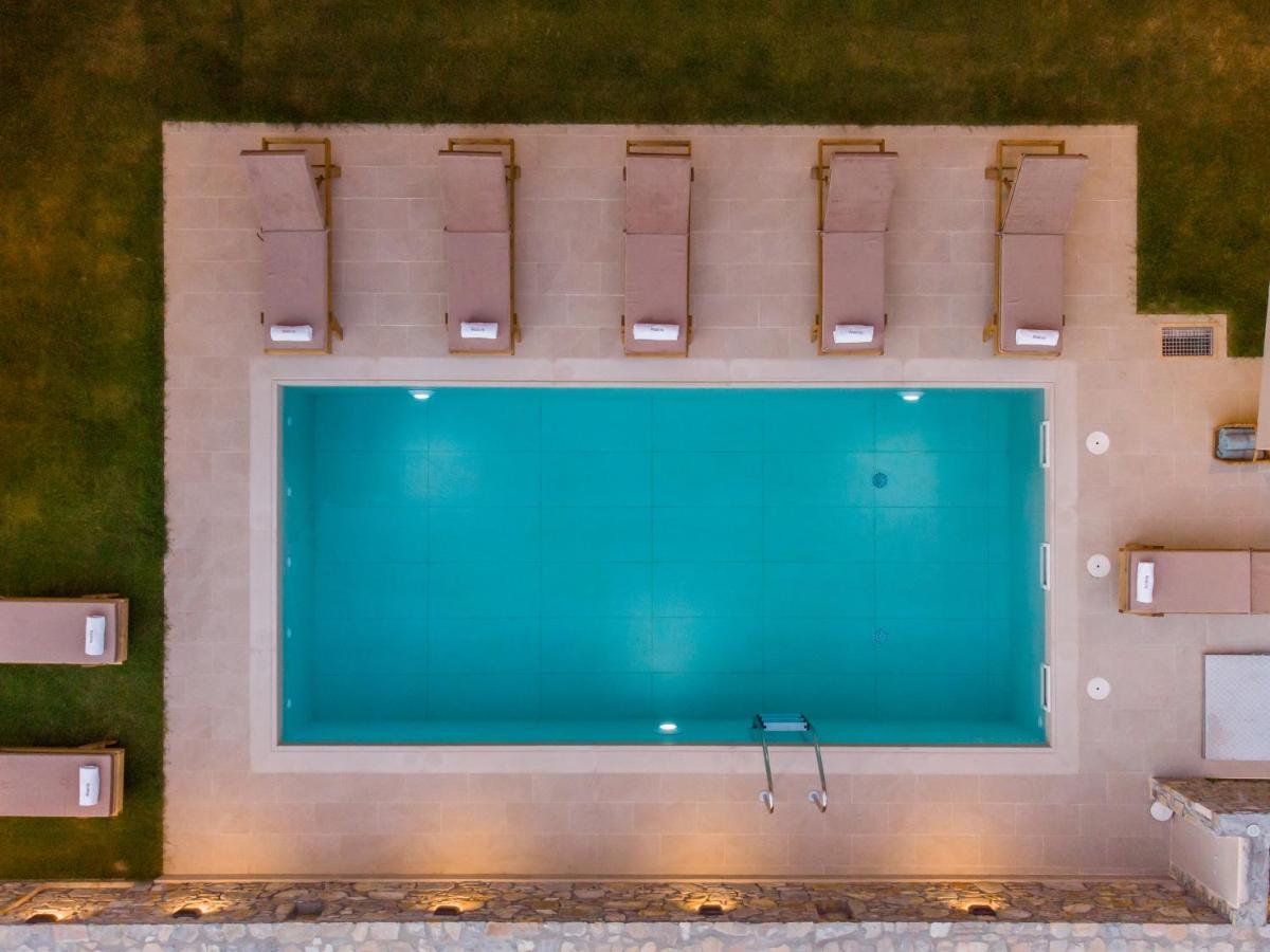 Makris Luxury Rooms Leptokaryá Exterior foto