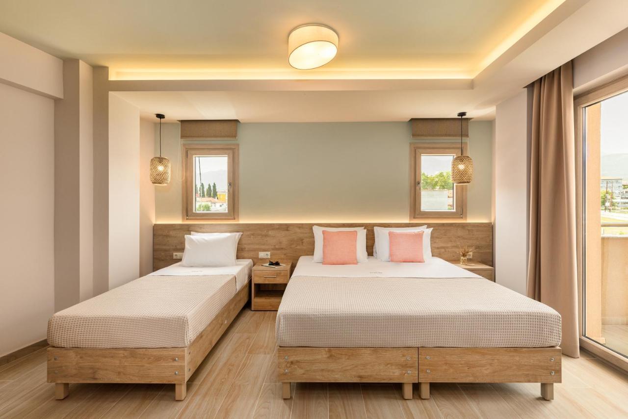 Makris Luxury Rooms Leptokaryá Exterior foto